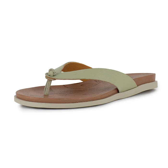 Chakane : Ladies Leather Sandal in Mint