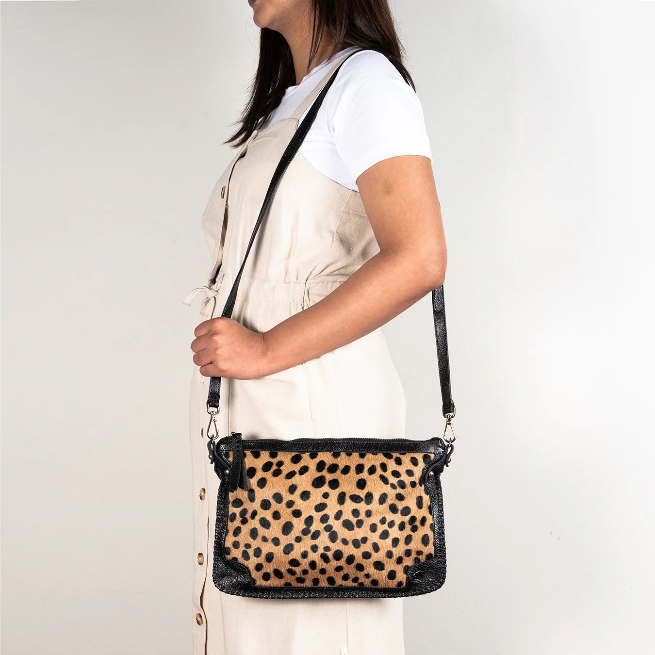 Maduva : Ladies Leather Crossbody Handbag in Spotted print & Black