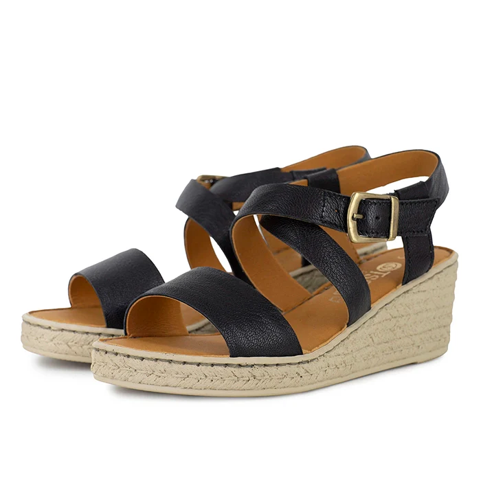 Mayibuye : Ladies Leather High-Heel Sandal in Black Cayak