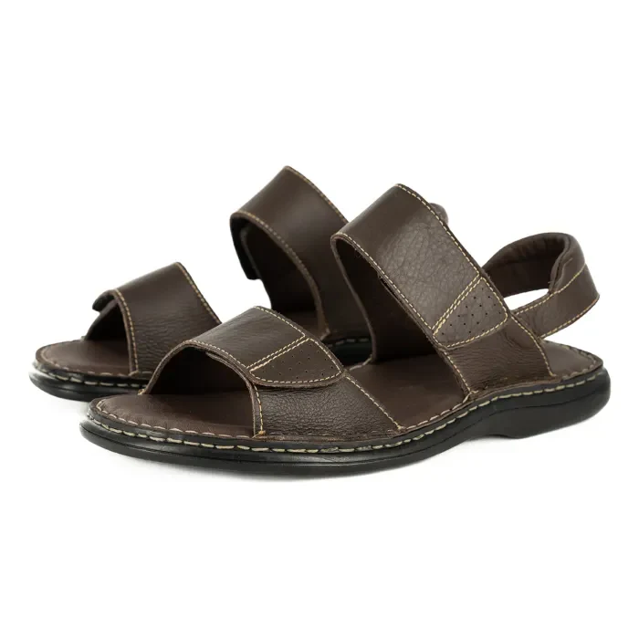 Seyili : Mens Leather Sandals in Choc Natan