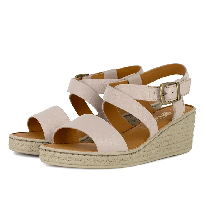 Mayibuye : Ladies Leather High-Heel Sandal in Cream