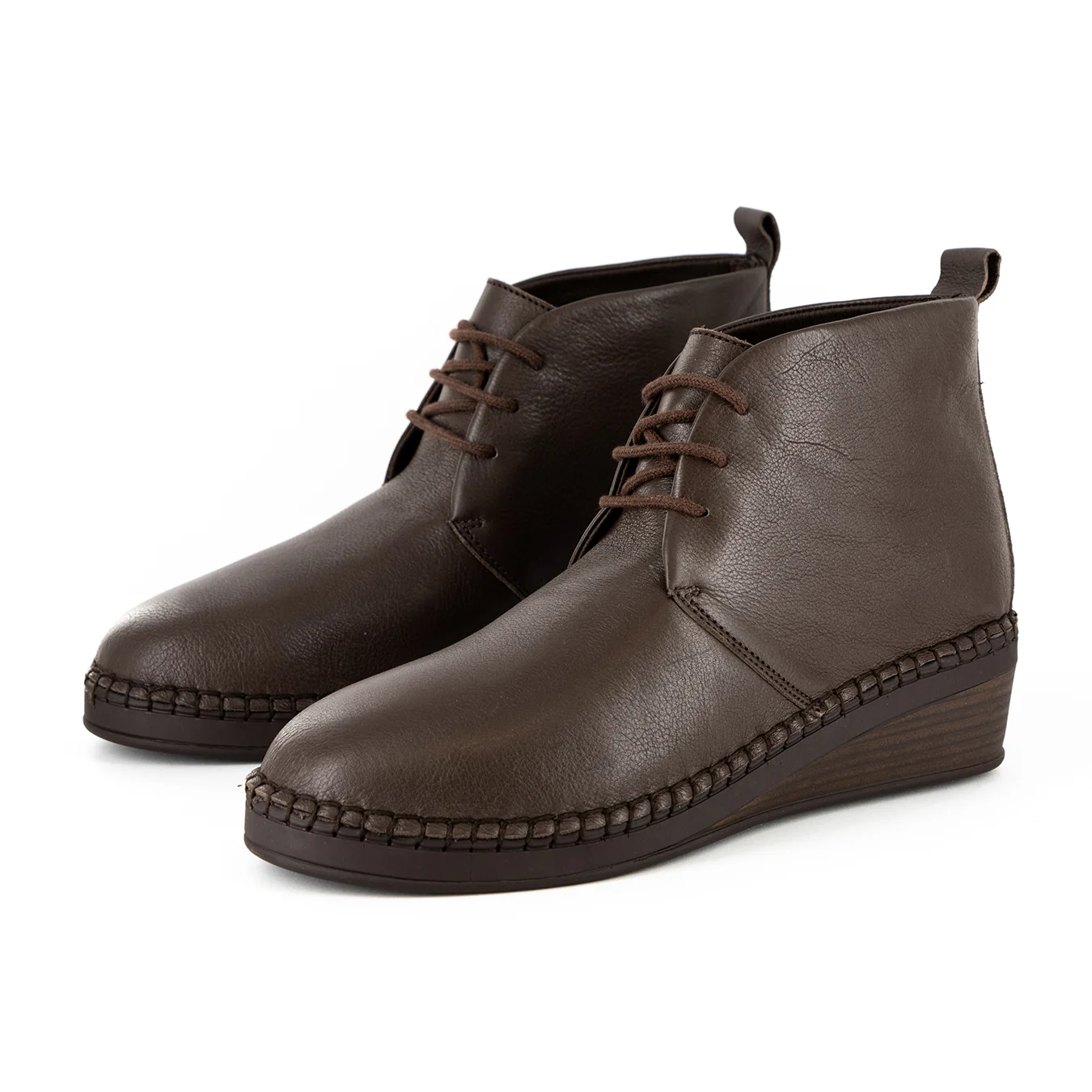 Umeseki : Ladies Leather Wedge Ankle Boot in Choc Delta