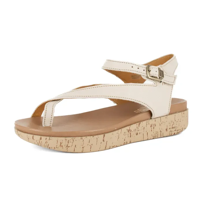 Umnyango : Ladies Leather Sandal in Cream