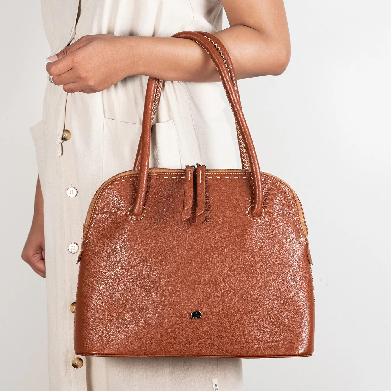 Thina : Ladies Leather Shopper Handbag in Suede Cayak