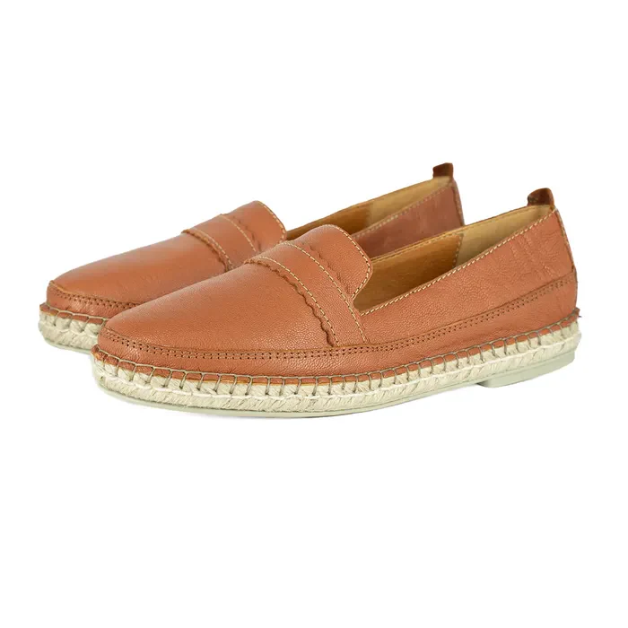 Klasik : Ladies Leather Espadrille Shoe in Oak