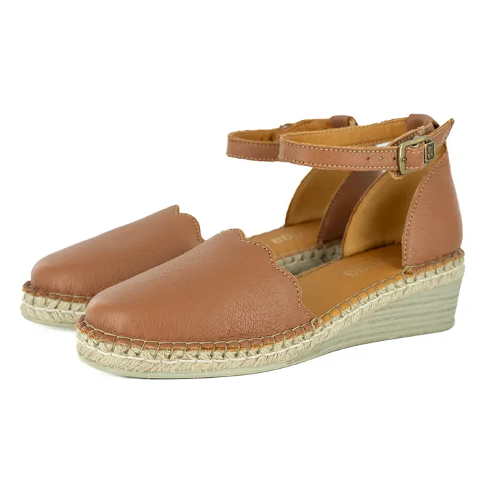 Inkantolo : Ladies Leather Wedge Espadrille in Oak