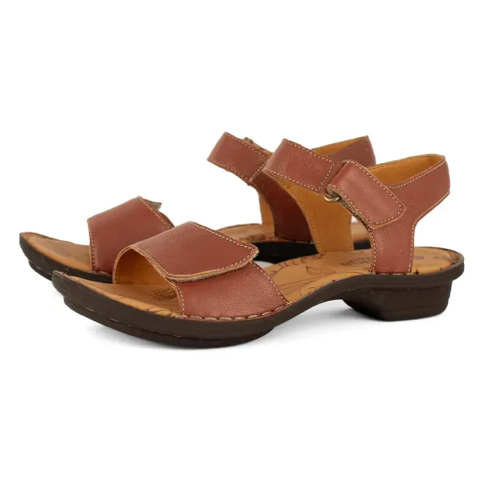 Yagoua : Ladies Leather Sandal in Suede