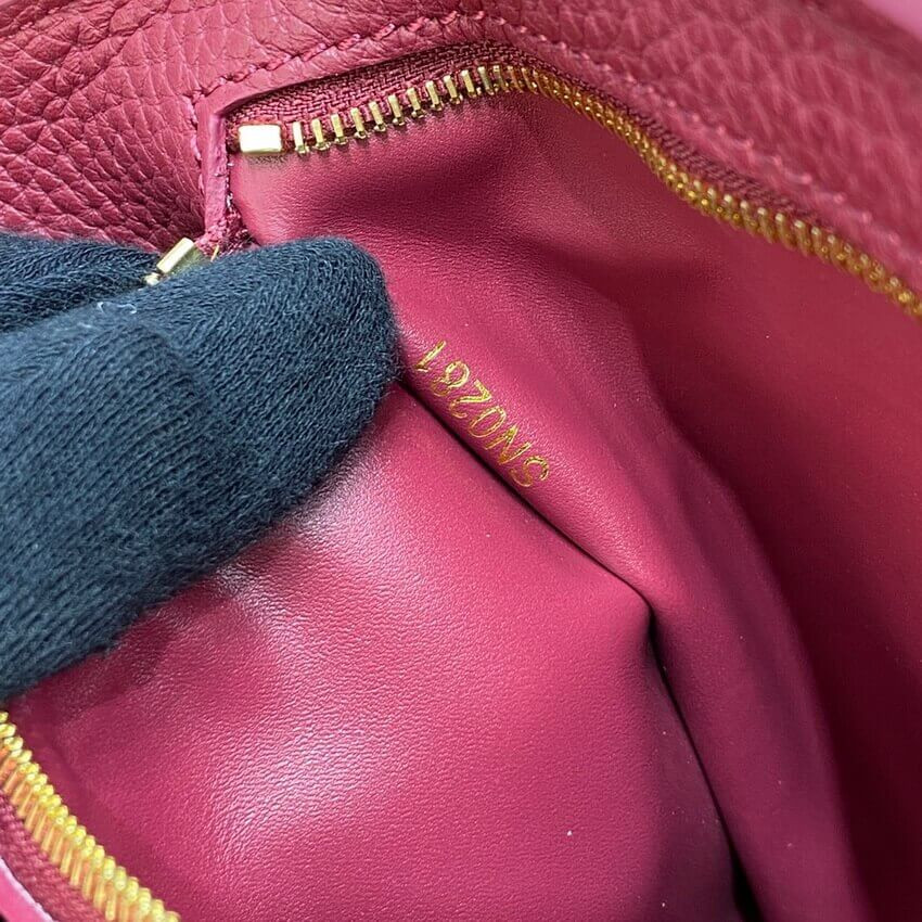 Louis Vuitton Capucines MM M58610 Eggshell/Lie de Vin Red