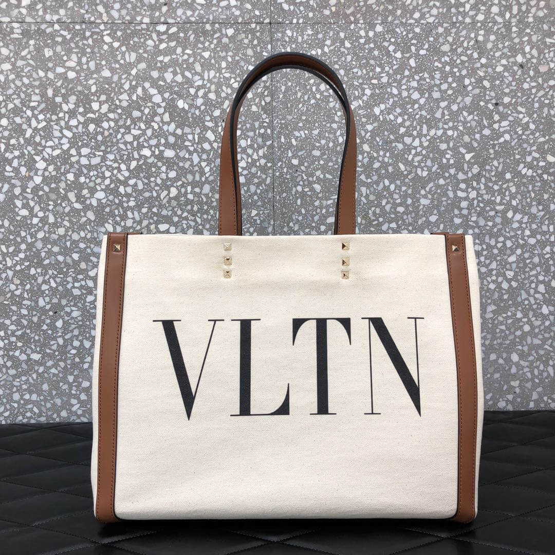 Valentino Garavani VLTN Grande Plage Small Tote Bag 90033