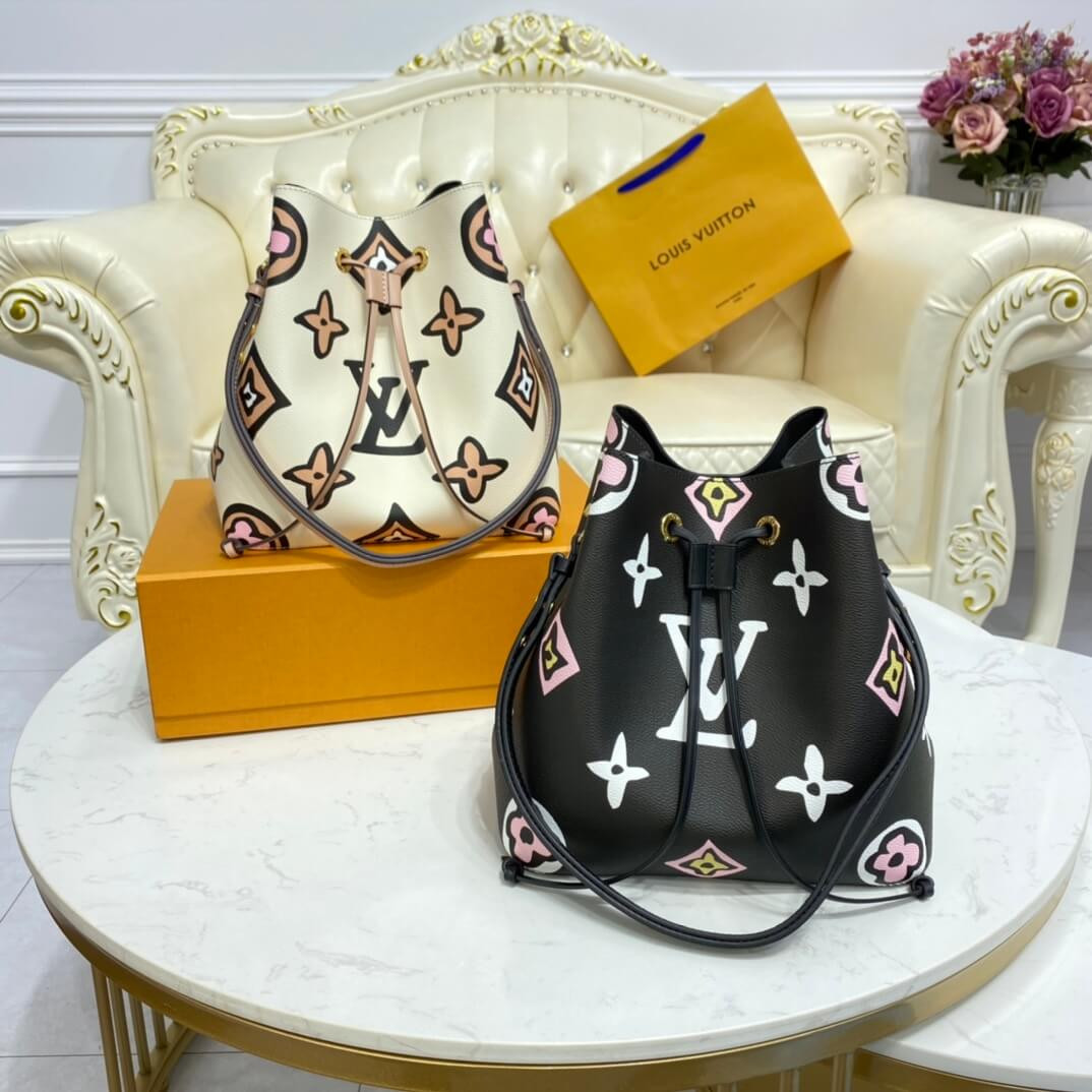 Louis Vuitton Monogram Pattern Néonoé MM M45821 M45822