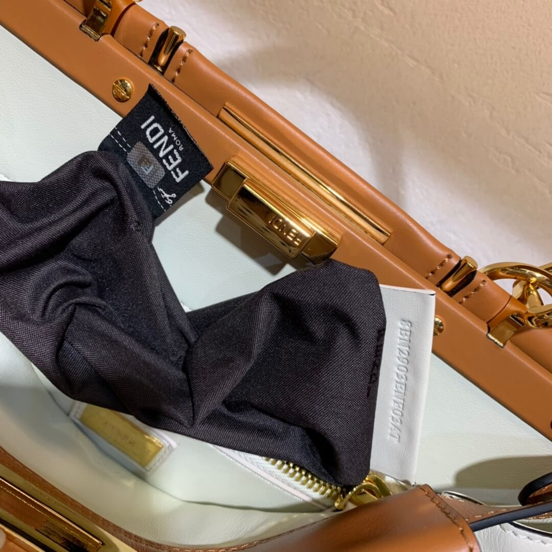 Fendi Peekaboo Iconic Medium Leather Bag 8BN290 White