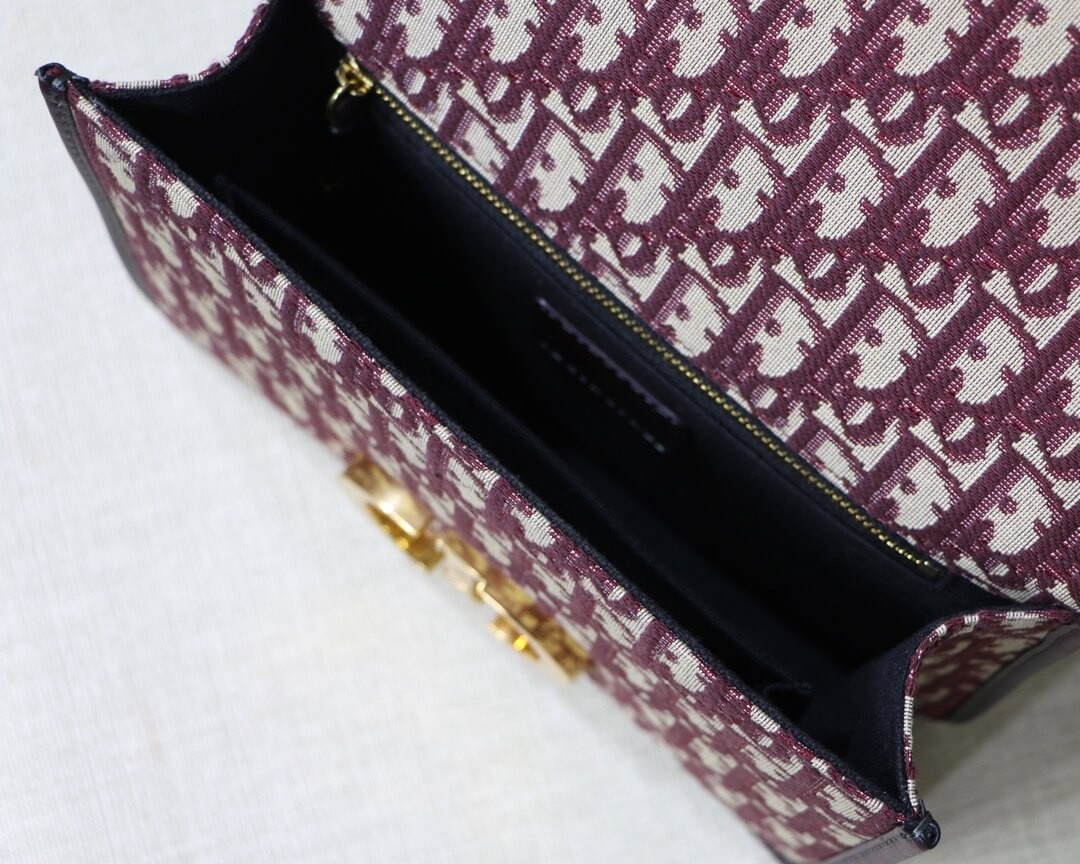 Christian Dior 30 Montaigne Dior Oblique Bag M9203