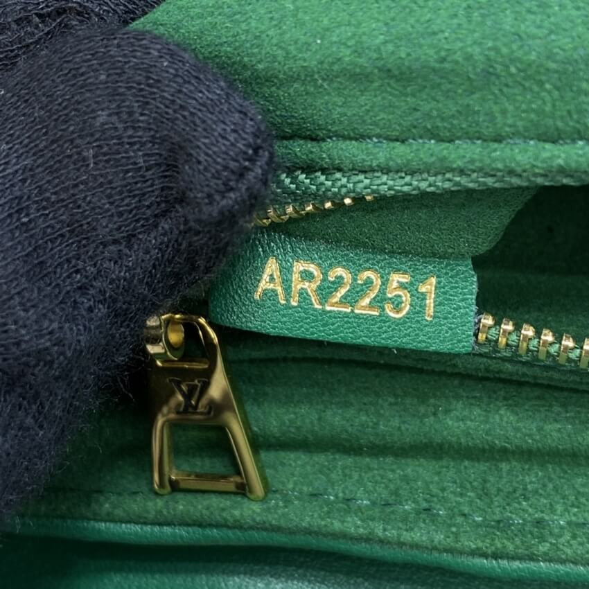 Louis Vuitton New Wave Chain Bag M58664 Emerald Green