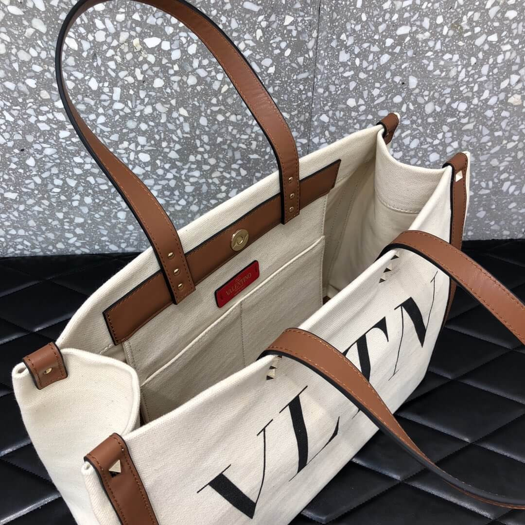 Valentino Garavani VLTN Grande Plage Small Tote Bag 90033