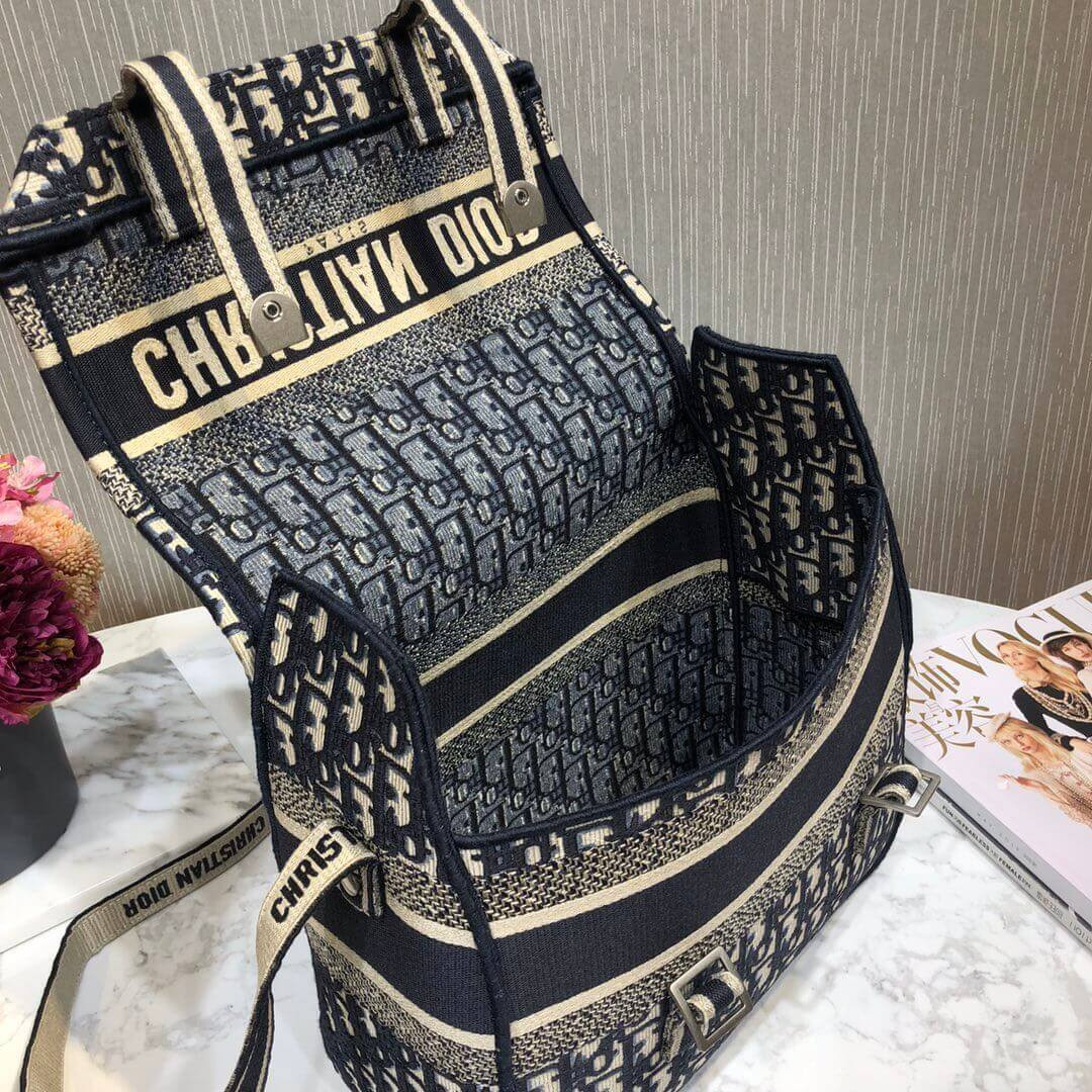 Christian Dior Oblique Embroidery Diorcamp Bag M1291