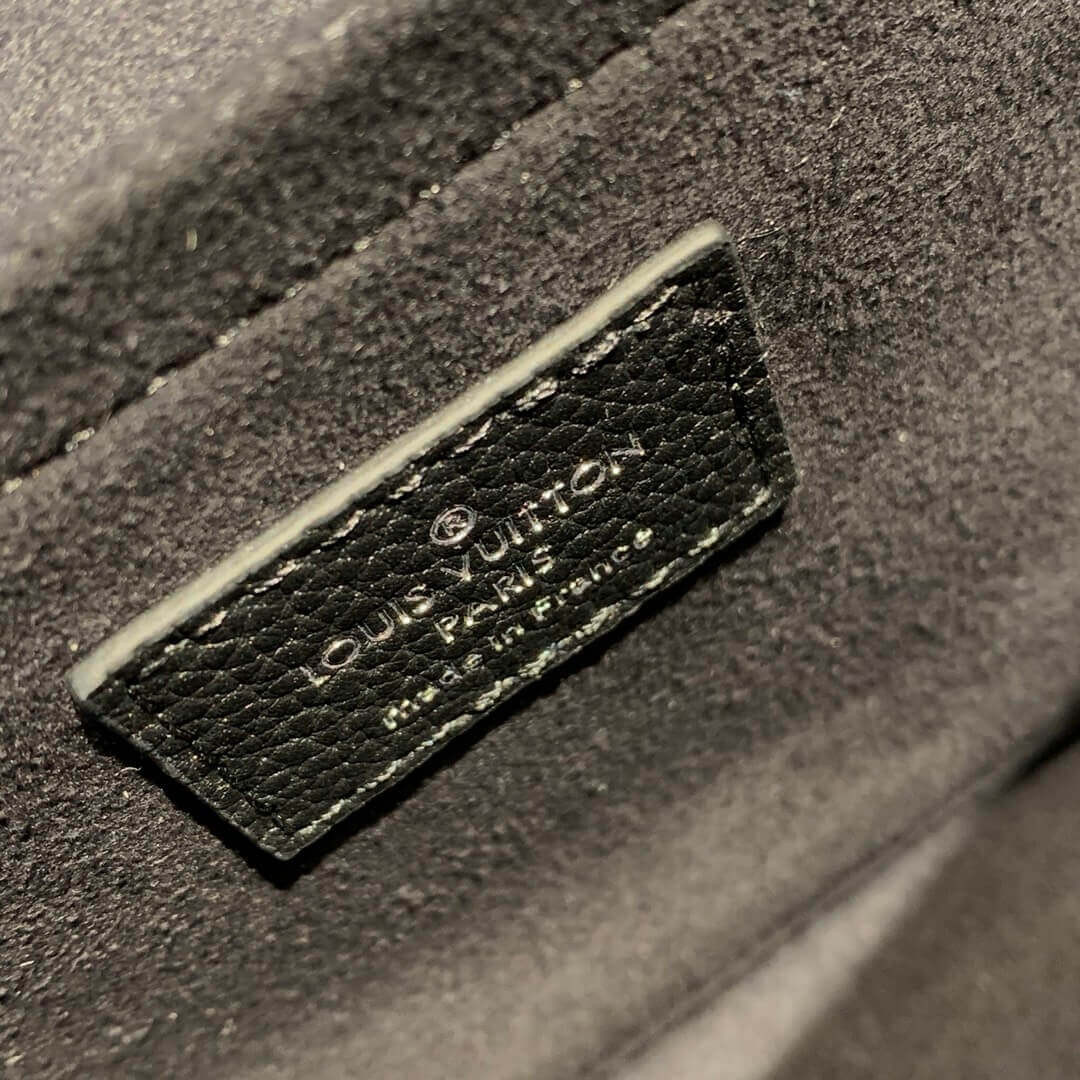 Louis Vuitton Mylockme BB M53954