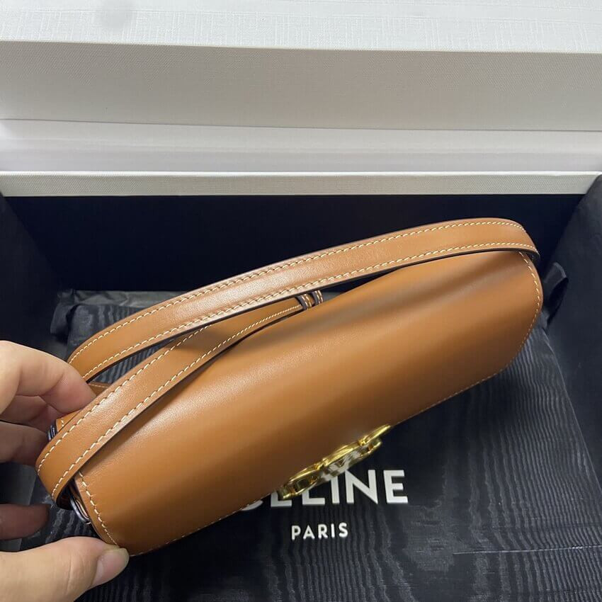 Celine Triomphe Shoulder Bag In Natural Calfskin 194143