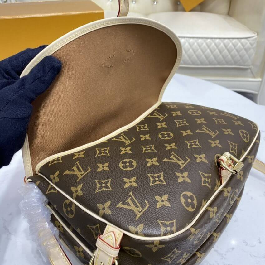 Louis Vuitton Monogram Canvas Saumur MM M40710
