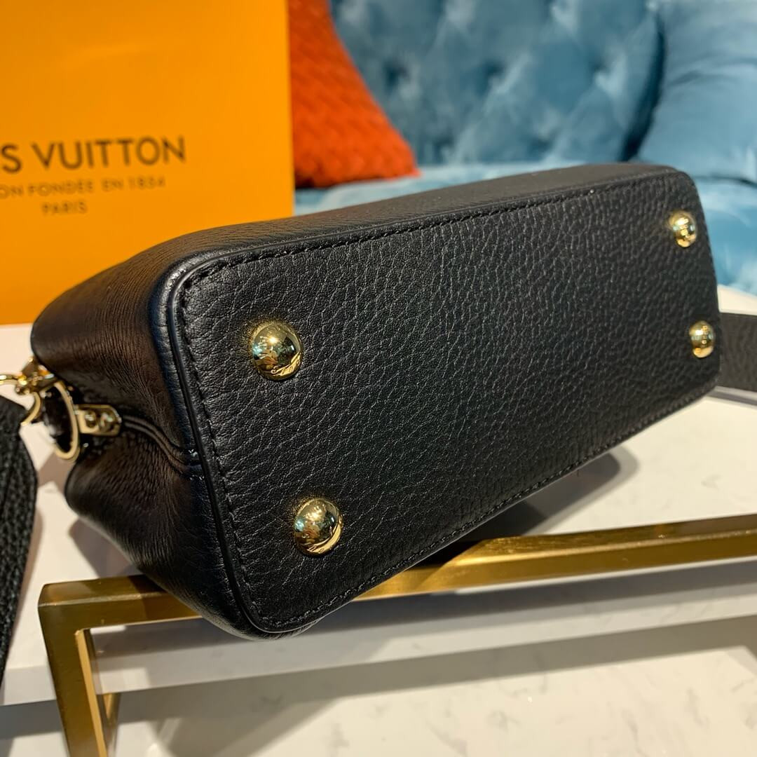 Louis Vuitton Taurillon And Python Leather Capucines Mini N97075