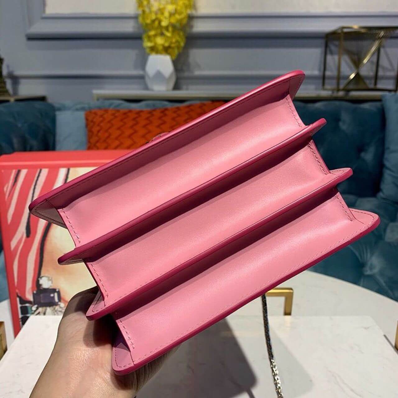 Bvlgari Serpenti Forever Crossbody Top Handle Bag 18cm 284537 White/Pink