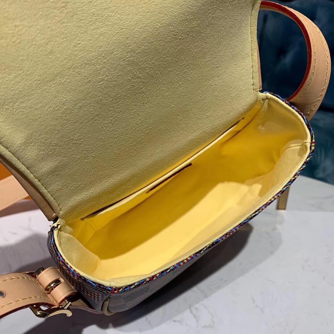 Louis Vuitton Tambourin Handbag M55460