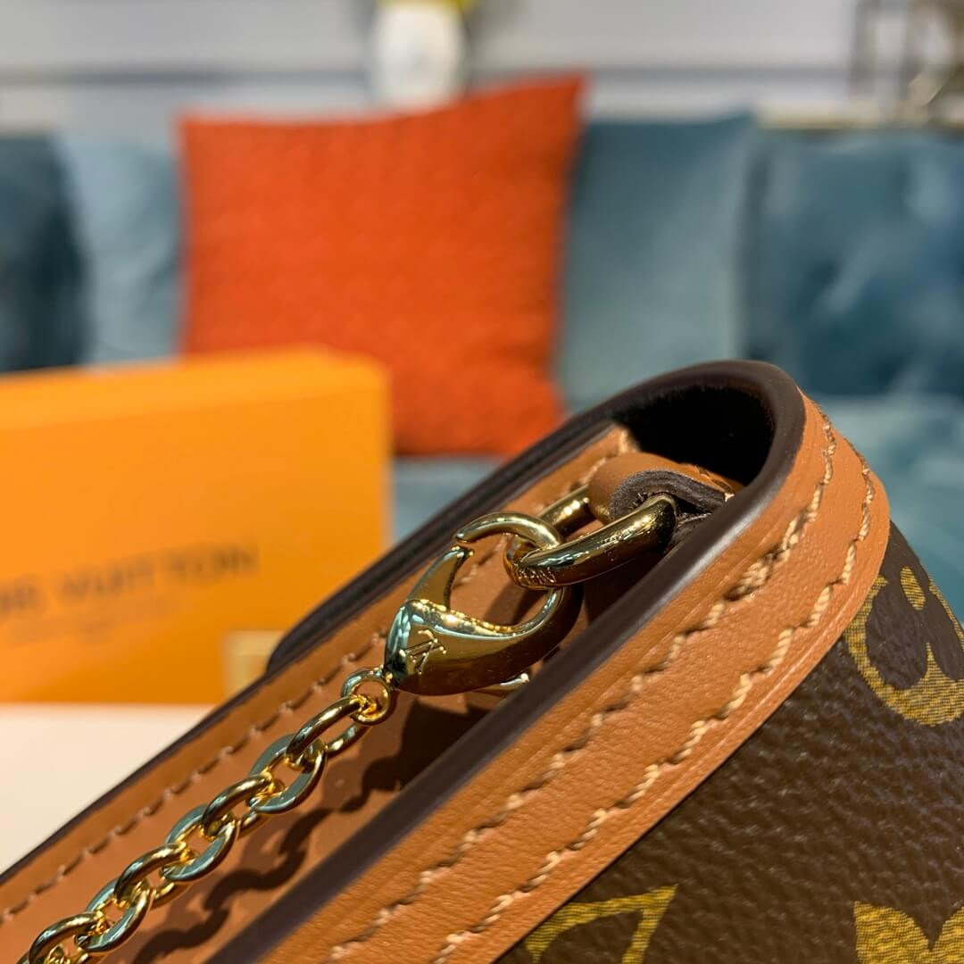 Louis Vuitton Monogram Canvas Dauphine Chain Wallet M68746