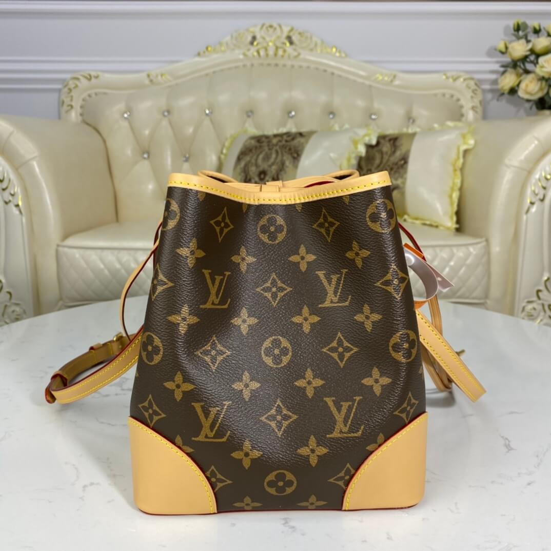 Louis Vuitton Monogram Canvas Bucket Bag M45550