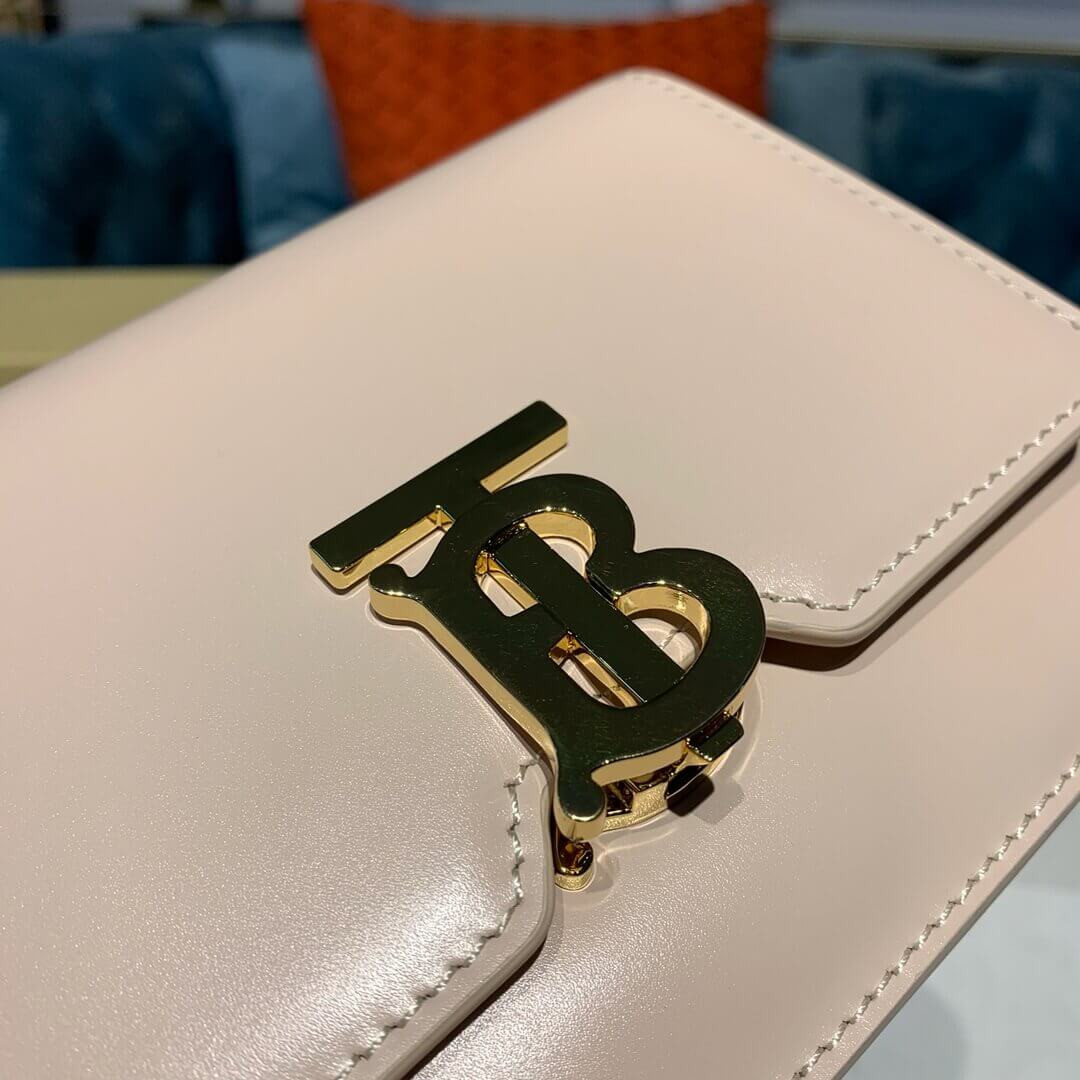 Burberry Belted Leather TB Bag 80122021