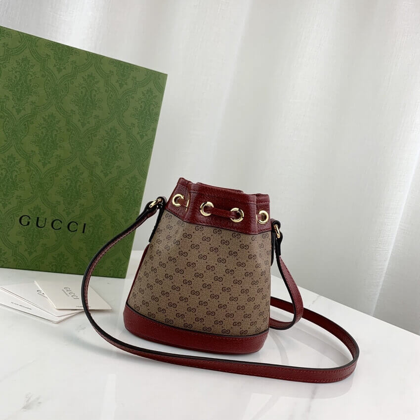 Doraemon x Gucci Mini Bucket Bag 647801