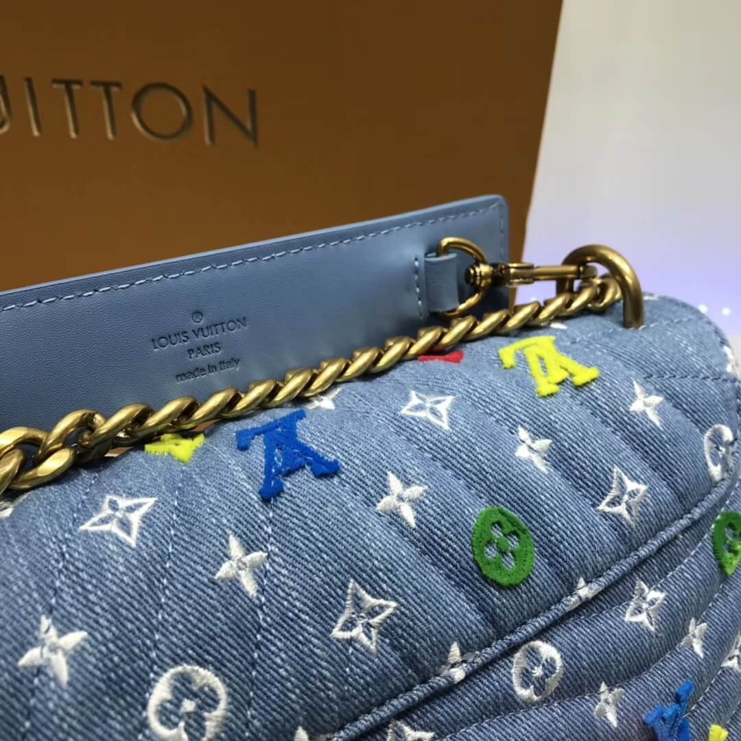 Louis Vuitton New Wave Chain Bag MM M53692