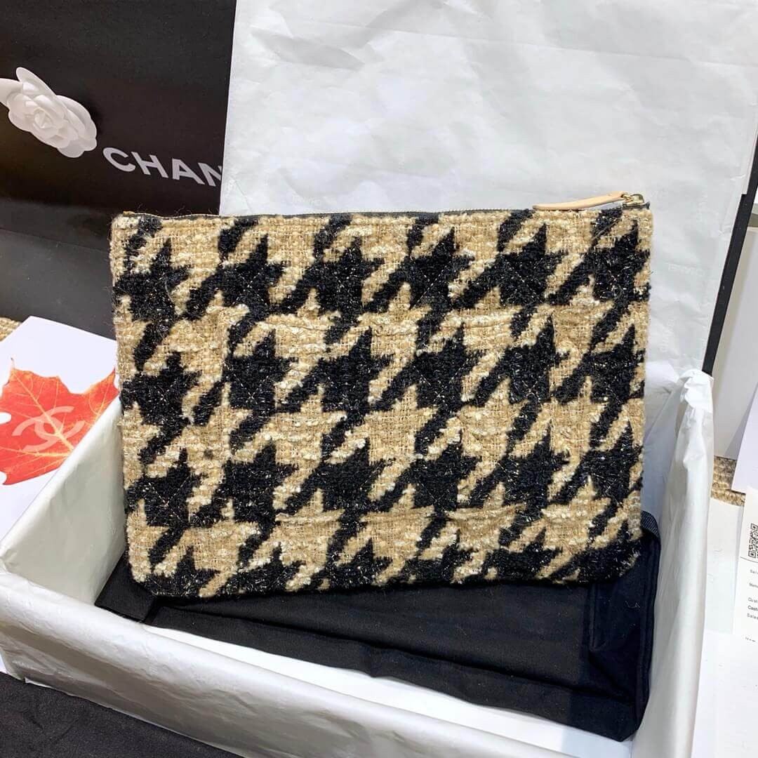 Chanel Tweed Pouch Clutch Bag AP0803
