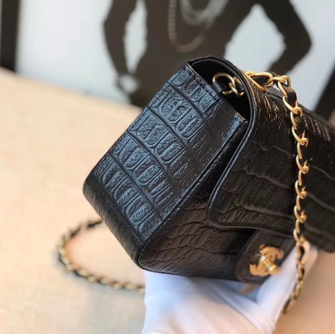 Chanel Alligator Flap Classic Bag 1116