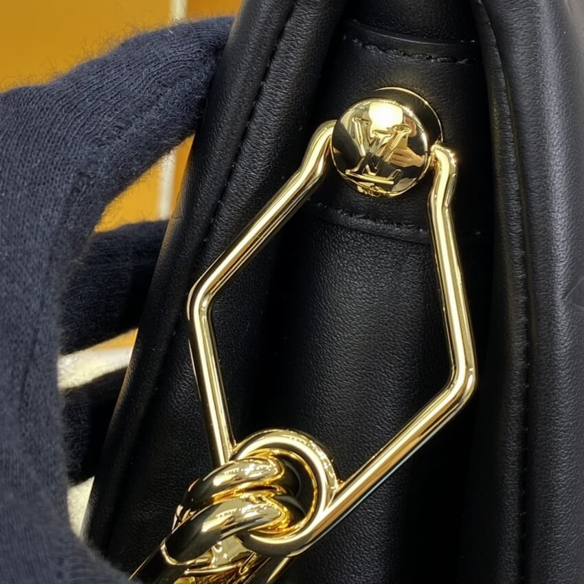 Louis Vuitton Sac Coussin MM M57782 M57783