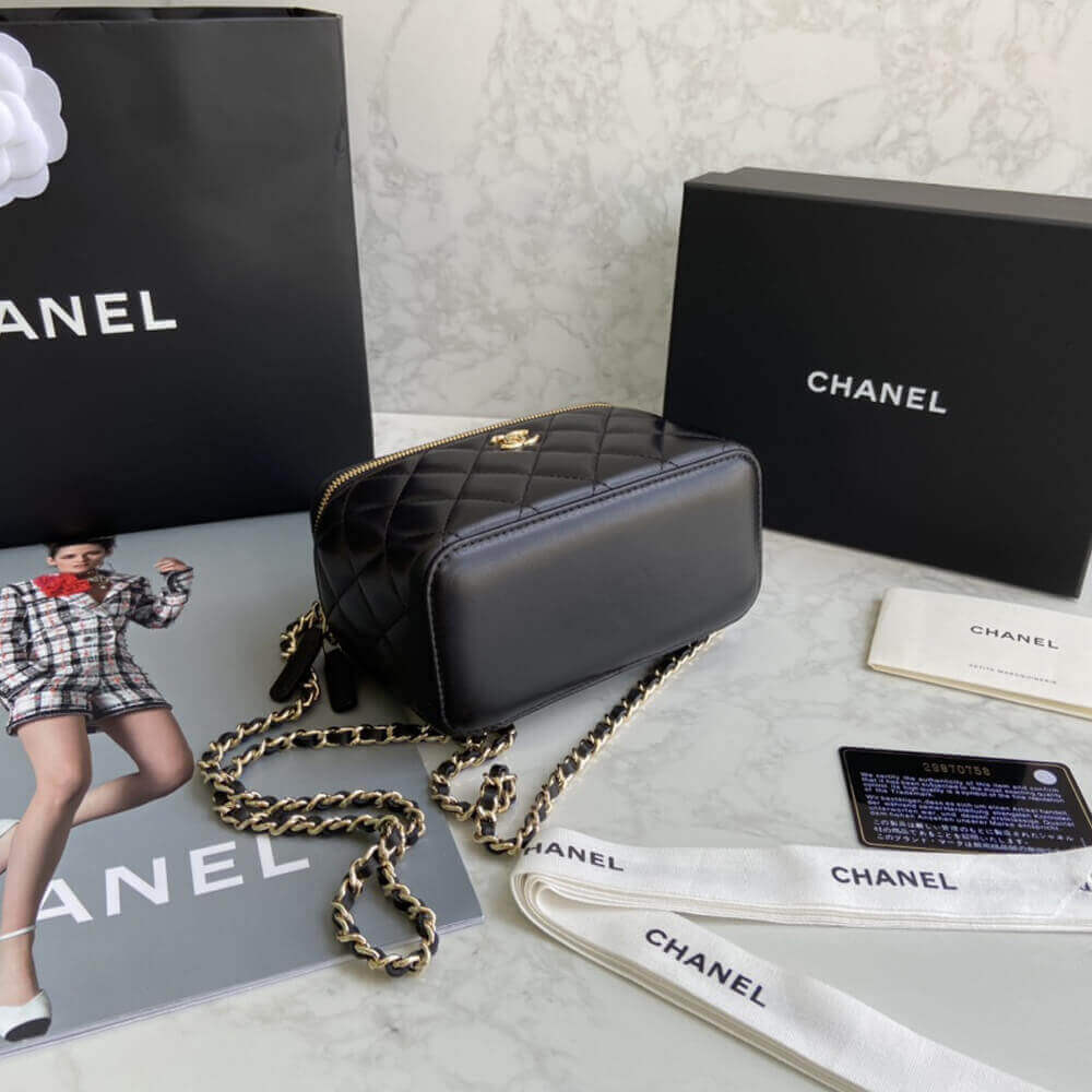 Chanel Mini Vanity Case With Chain AP1472