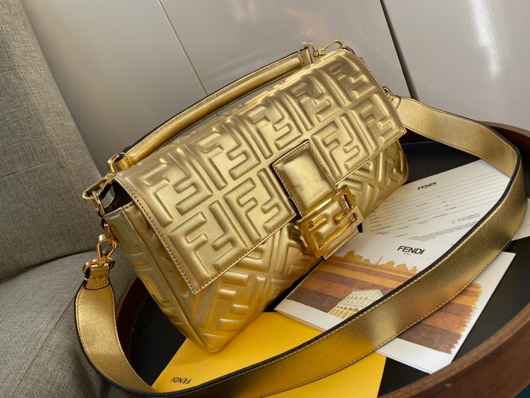 Fendi Baguette Golden Leather Bag 8BR60