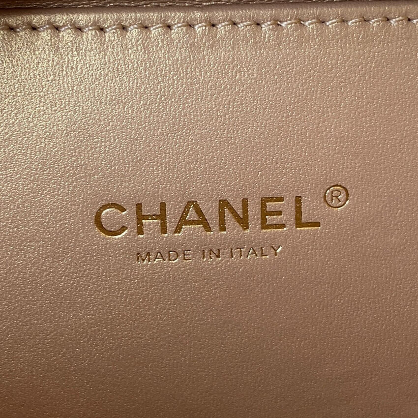 Chanel Gold Vanity Case in Lambskin Style AS2900