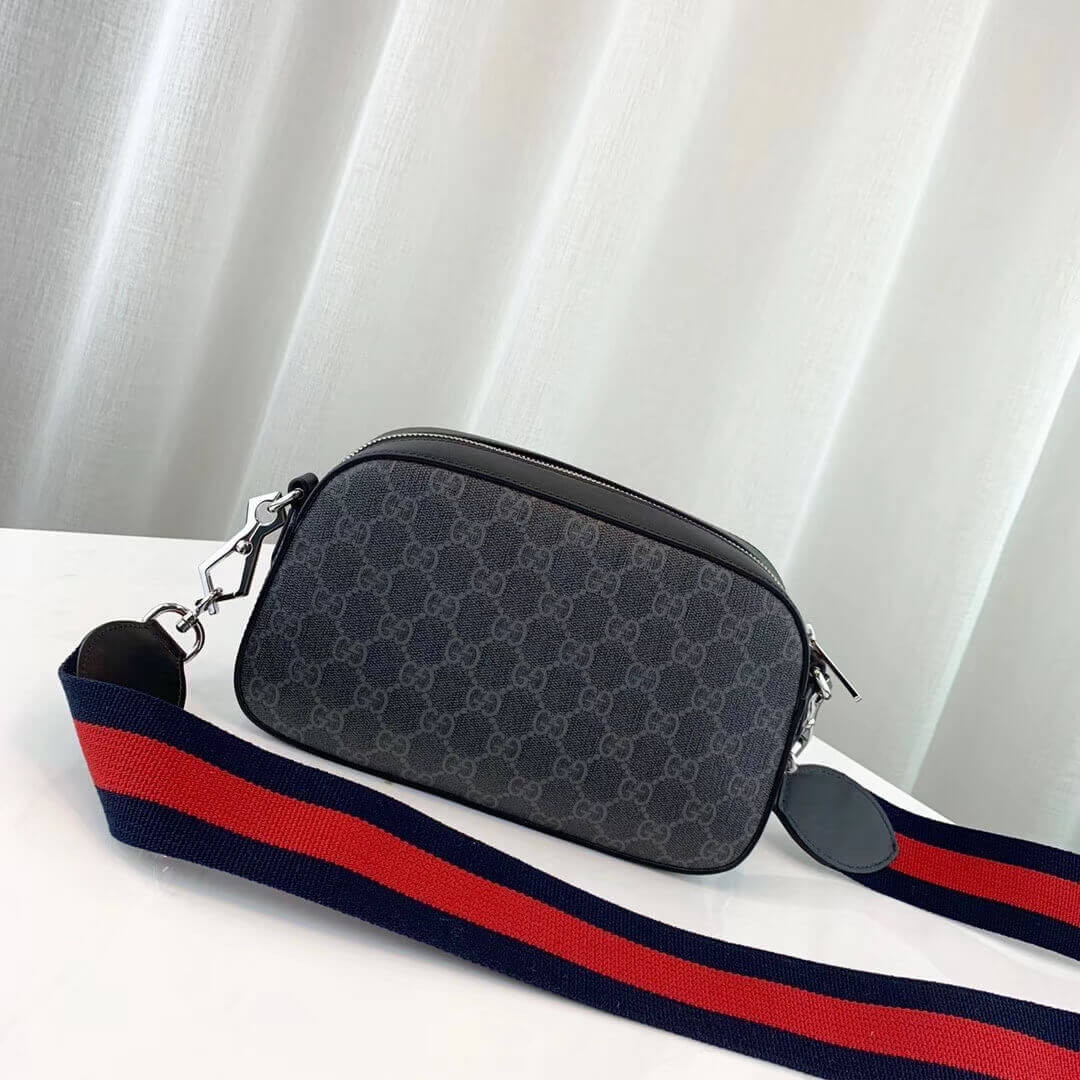 Gucci GG Supreme Messenger Bag 574886