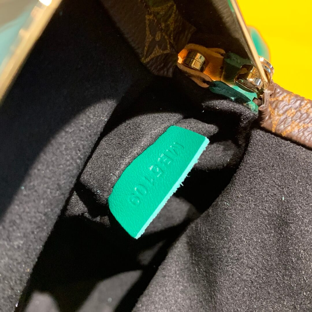 Louis Vuitton Boursicot Bag M67606