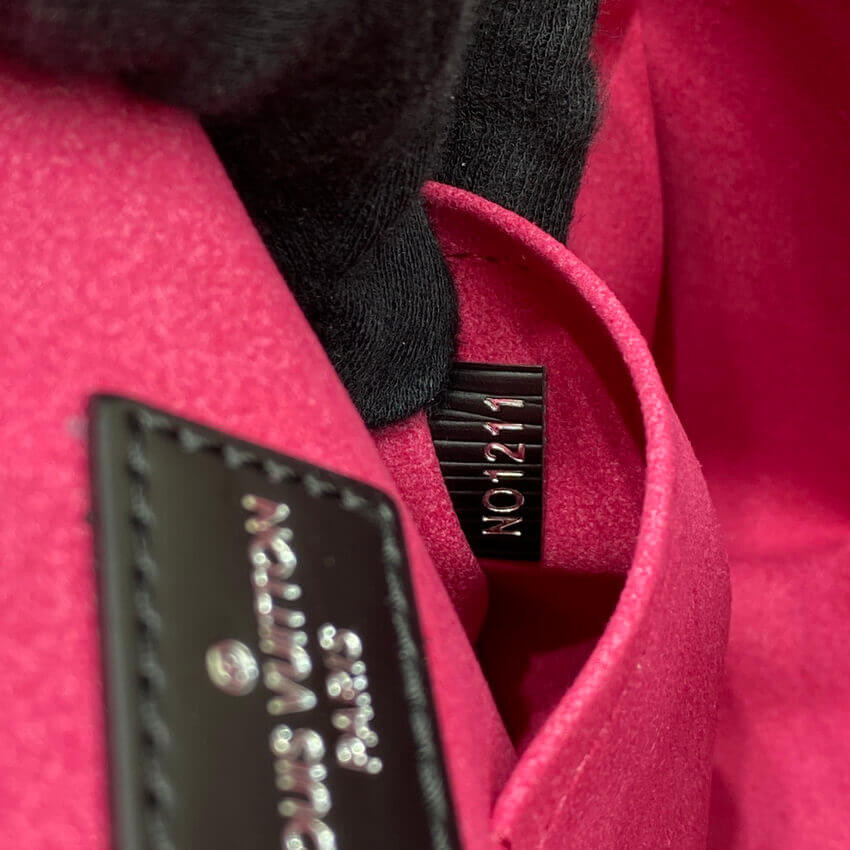 Louis Vuitton Epi Leather Cluny BB M59134 Black