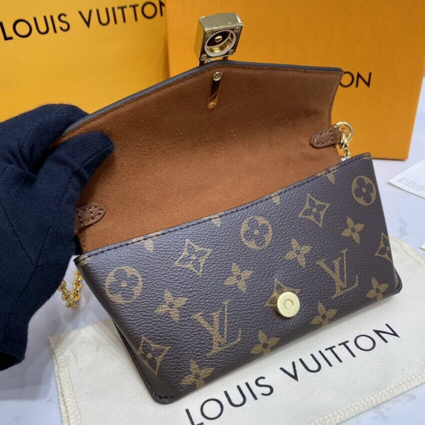 Louis Vuitton Padlock On Strap M80559 M80763