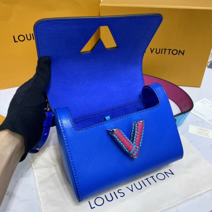 Louis Vuitton Twist PM M57669