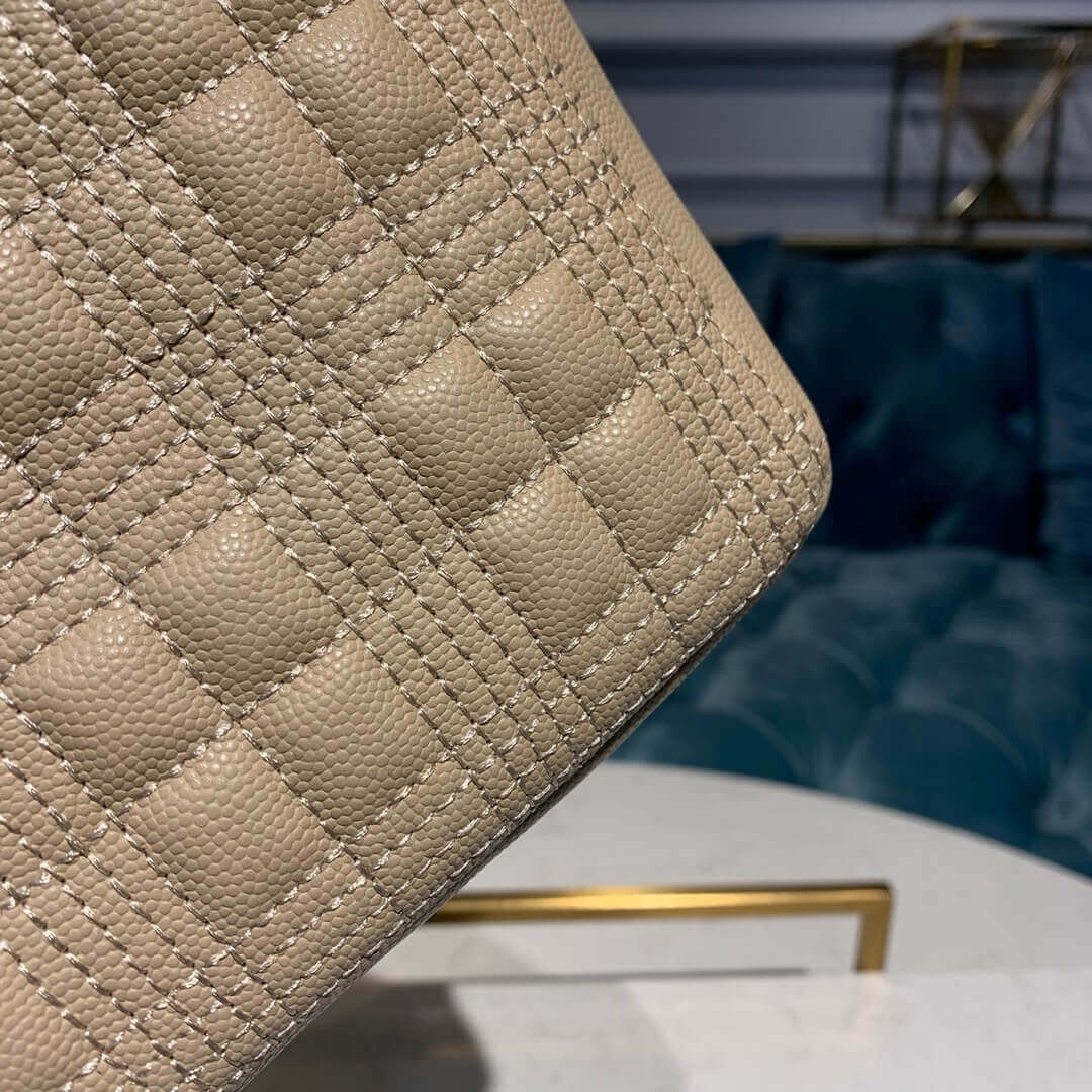 Burberry Medium Quilted Lambskin Camera Bag 80224971