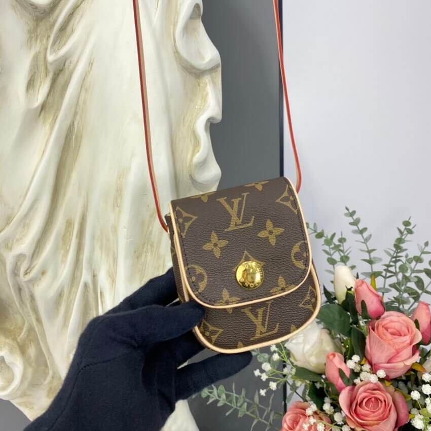 Louis Vuitton Pochette Cancun Pouch M60018