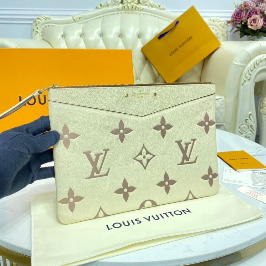 Louis Vuitton Daily Pouch M80174 Cream