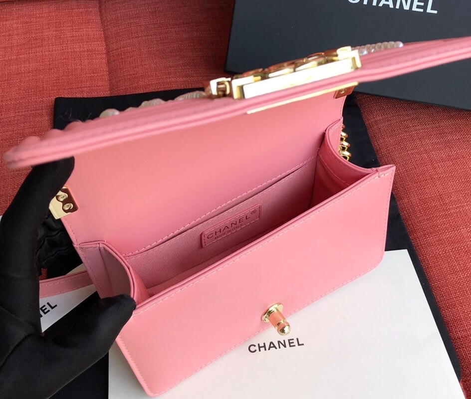 Chanel Imitation Pearls Small Boy Chanel Handbag A67085