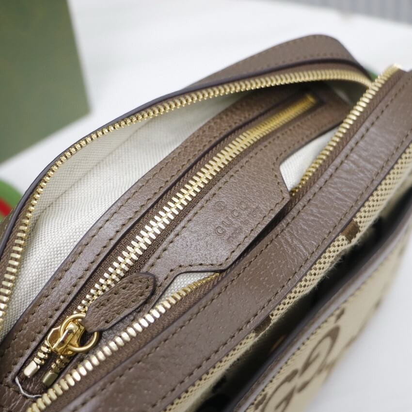 Gucci Messenger Bag With Jumbo GG 675891