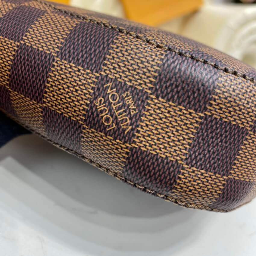 Louis Vuitton Damier Ebene South Bank Besace N42230