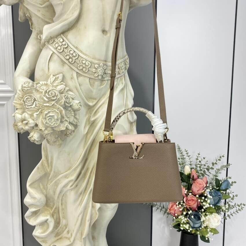 Louis Vuitton Taurillon Leather and Python Capucines BB M57539