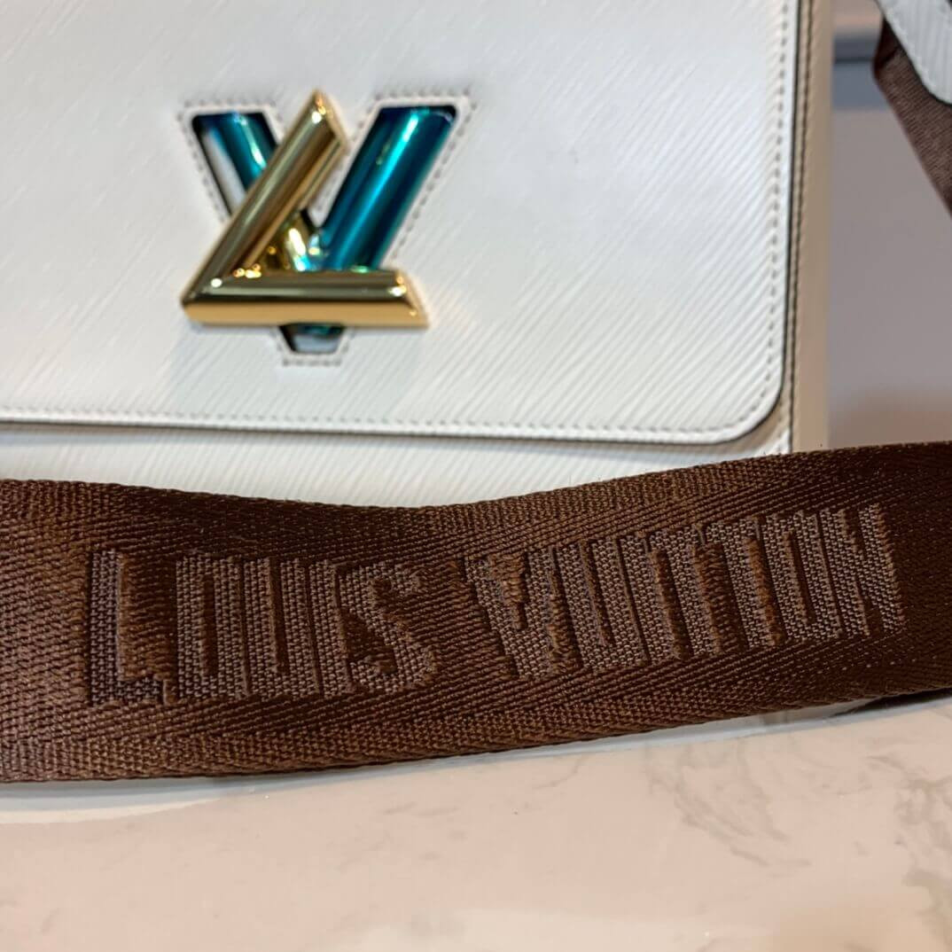 Louis Vuitton Twist MM M56628