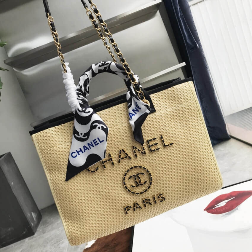 Chanel 21S Deauville Woven Chain Leather Large Shopping Bag A66941